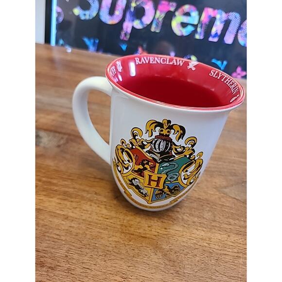 Harry Potter Coffee Tea Hot Cocoa Mug Hogwarts School Crest Ceramic Cup 16 OZ - Picture 4 of 6